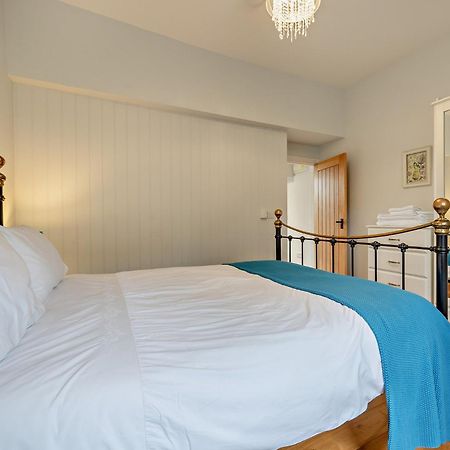 1 Bed Property In Shaftesbury 46774 Bourton  Exterior photo